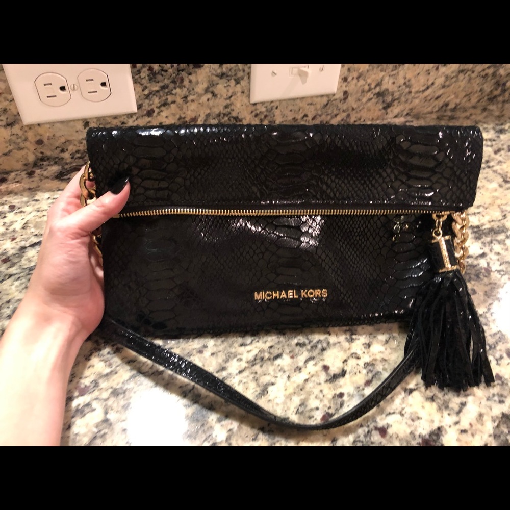 Michael Kors purse - Picture 1 of 3